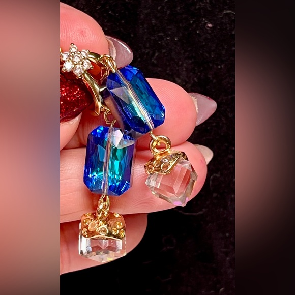 ⭐️🎁OMG the most gorgeous colour-Swarovski earrings-rhinestone - Picture 7 of 12